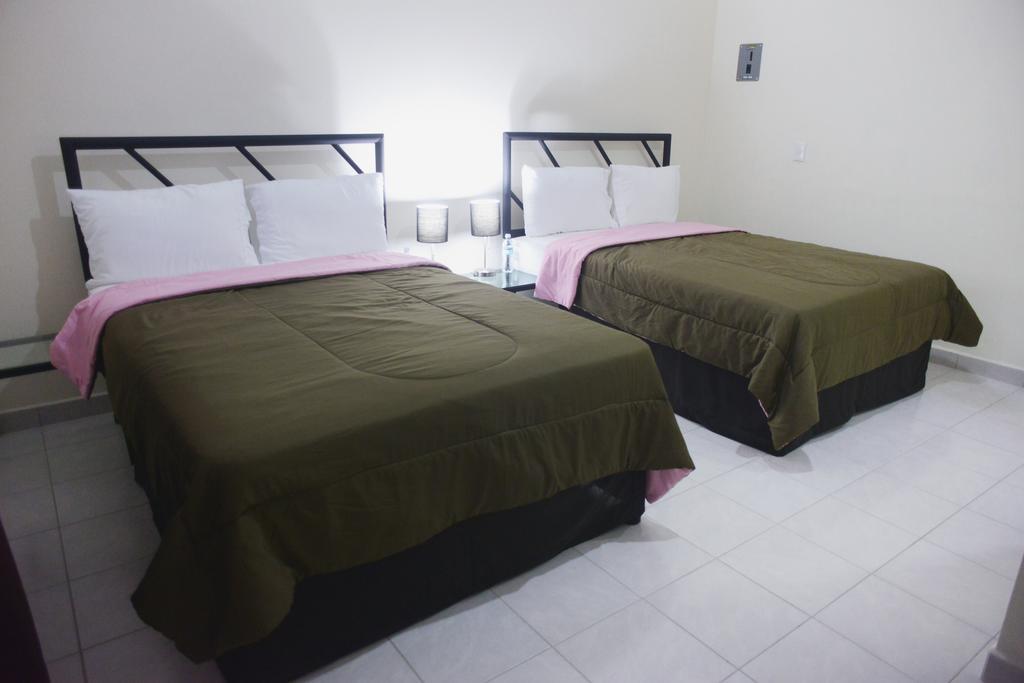 Hotel Plaza Providencia Ixtapa  Exterior photo
