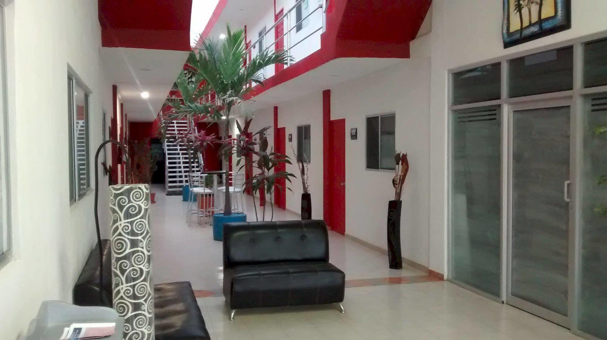 Hotel Plaza Providencia Ixtapa  Exterior photo