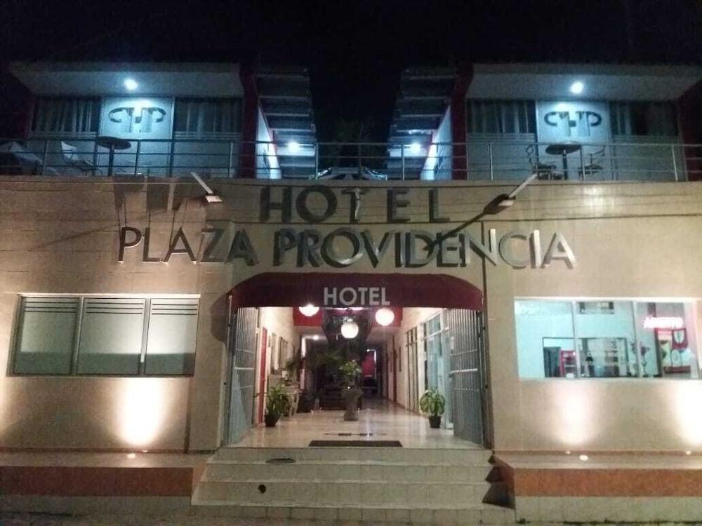 Hotel Plaza Providencia Ixtapa  Exterior photo