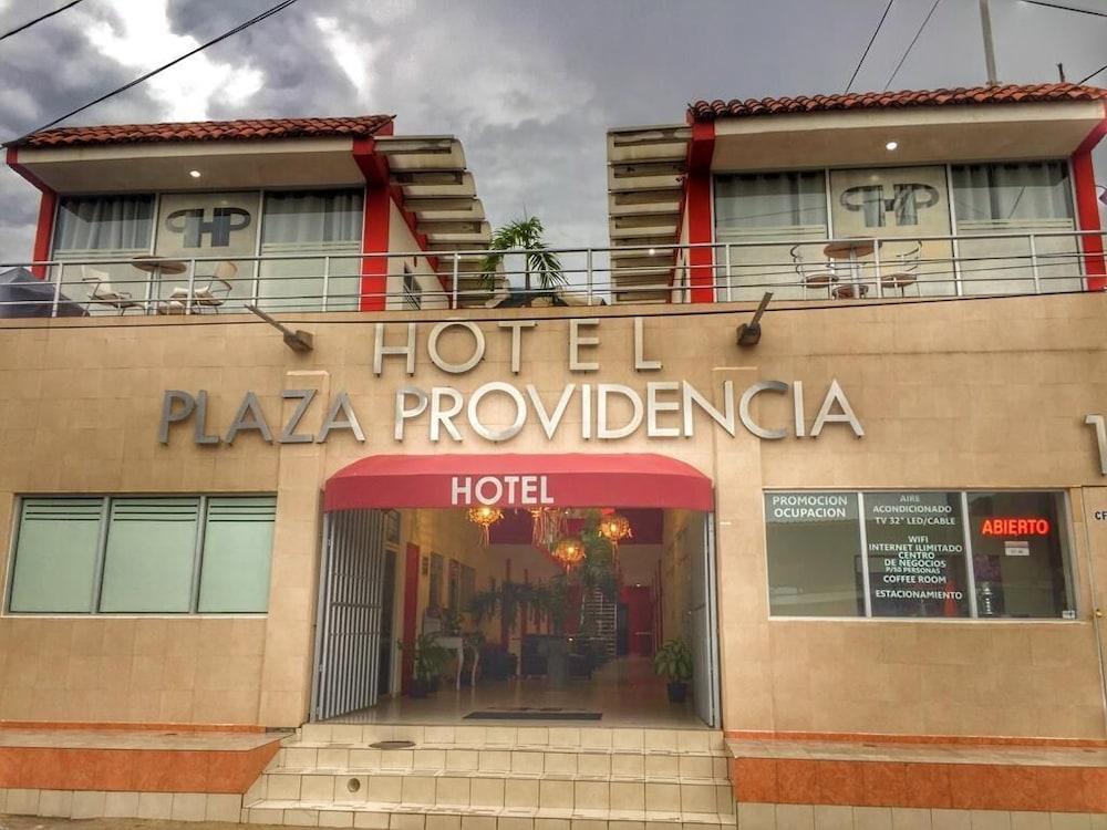 Hotel Plaza Providencia Ixtapa  Exterior photo